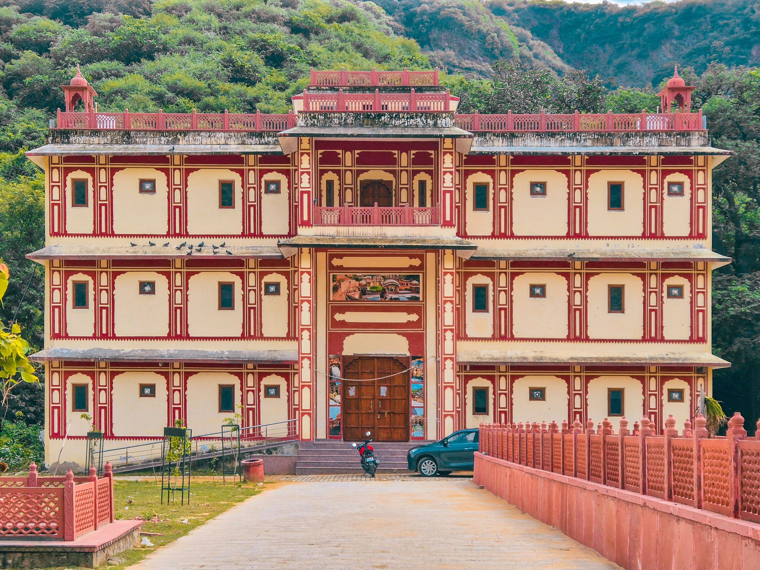 Trimbakeshwar Dharamshala Ashram Hotel Room Booking